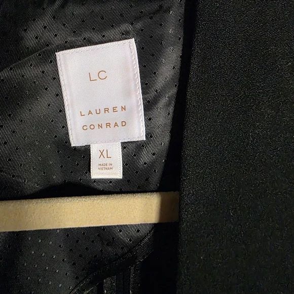 Lauren Conrad Relaxed Black Blazer Good Condition Size XL - Picture 6 of 9